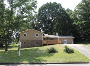4212 Midview Dr, Douglasville, GA 30134
