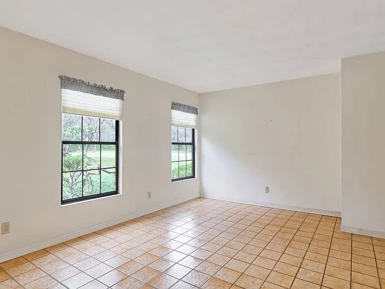 16835 Old Moulton Rd — Photo 10