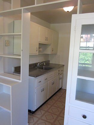 5th image of 2215 Victory Pkwy #1576641
