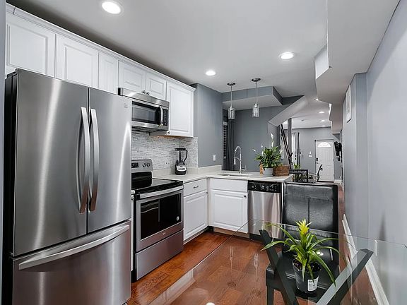 Kitchen (Shared Space)