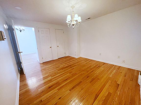 3rd image of 1527 S Broad St #2F
