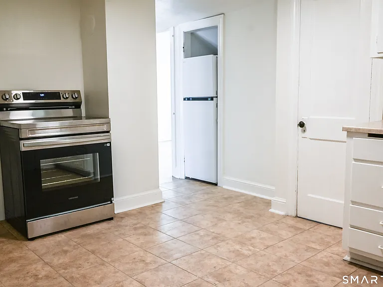 48 Hillside Ave #2 — Photo 5