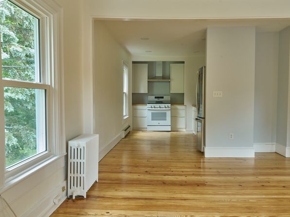 35 Mill Hill Rd #A