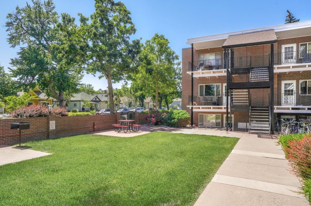 301 Peterson St #308
