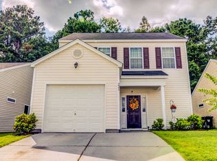 221 Coosawatchie St, Summerville, SC 29485