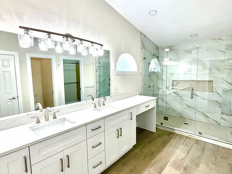 5360 N Lake Burkett Ln — Photo 38