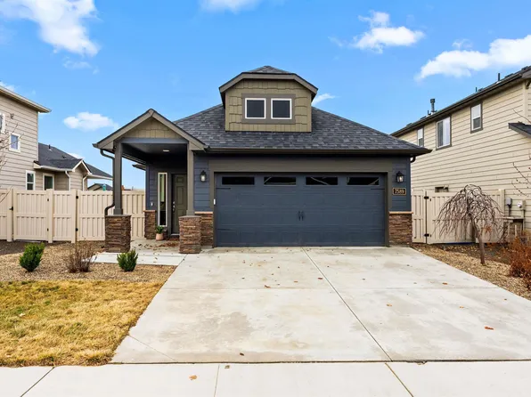 7589 W Blackberry Ct, Boise, ID 83709