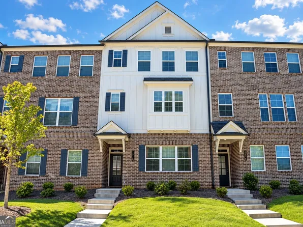 1576 Gin Blossom Cir, Lawrenceville, GA 30045