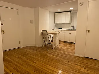 Rented by Nest Seekers International