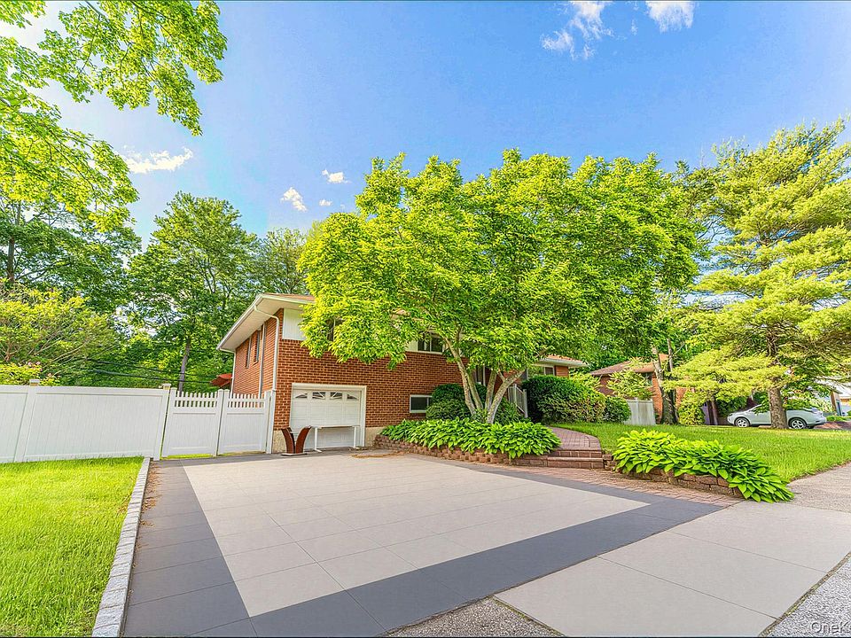 1st image of 105 Seaman Road