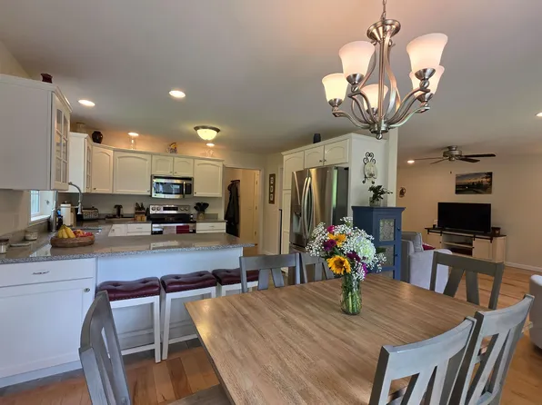 39 Kiln Road, Essex Junction, VT 05452