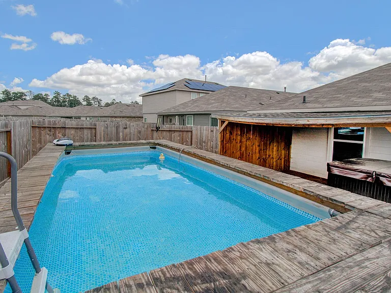 6111 Grove Of Pines St — Photo 30