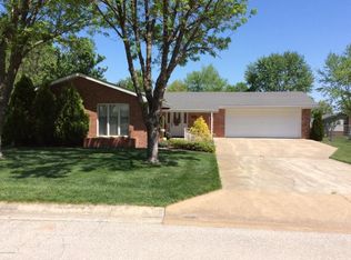 700 Bowling St, California, MO 65018
