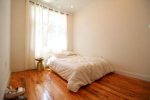 Rented by Next Door Realty NYC | media 8