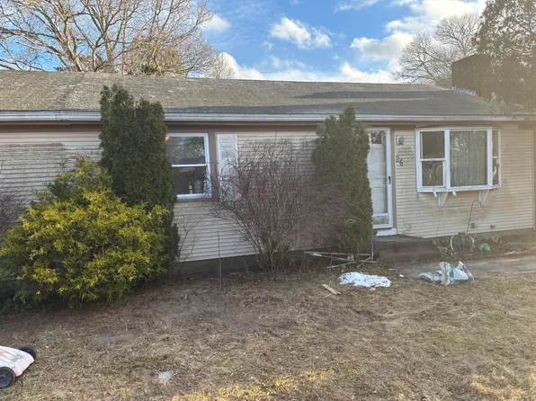 26 Marigold Road, West Yarmouth, MA 02673