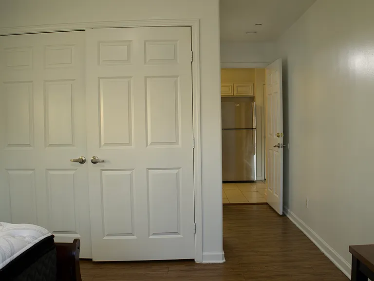 College Center Apartments — Photo 78