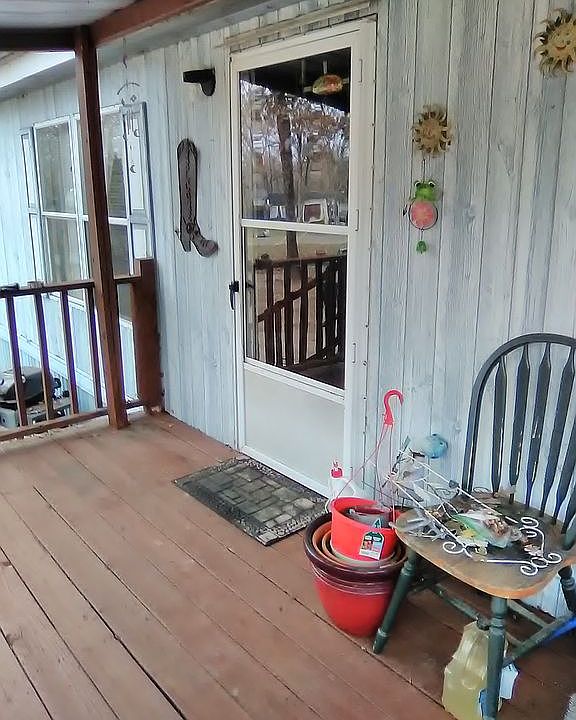 1st image of 361 Cumberland Cir
