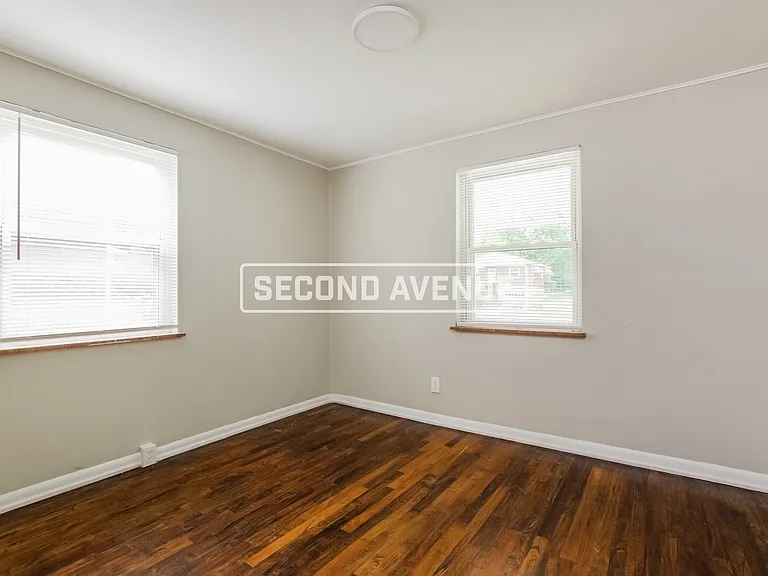 206 Escalon St — Photo 4