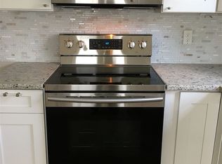 480 Winnacunnet Rd, Hampton, NH 03842