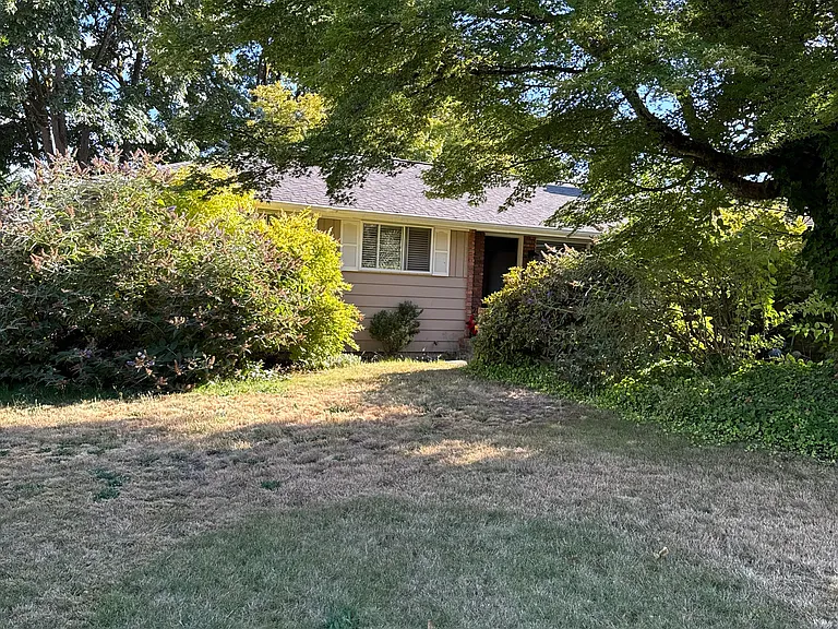 110 234th Pl SW — Photo 17