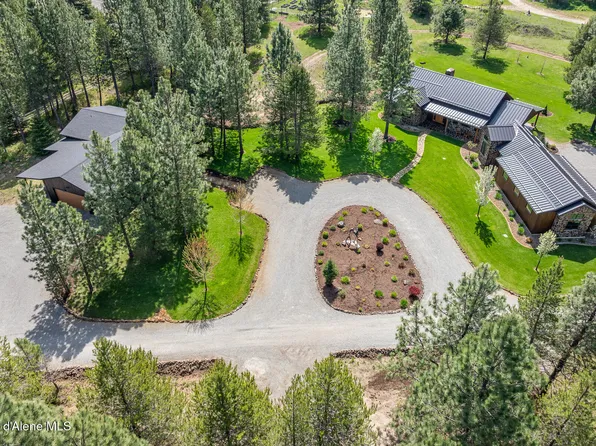 2010 E Dodd Rd, Hayden Lake, ID 83835