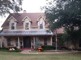 8428 Ravenswood Rd, Granbury, TX 76049