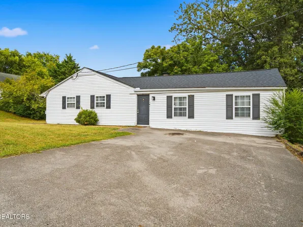 4400 Nicholas Rd NW, Knoxville, TN 37912