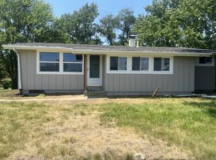 6800 NW Belvidere Pkwy, Kansas City, MO 64152