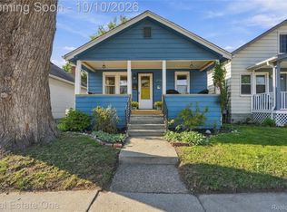 2732 Stephens St, Dearborn, MI 48124