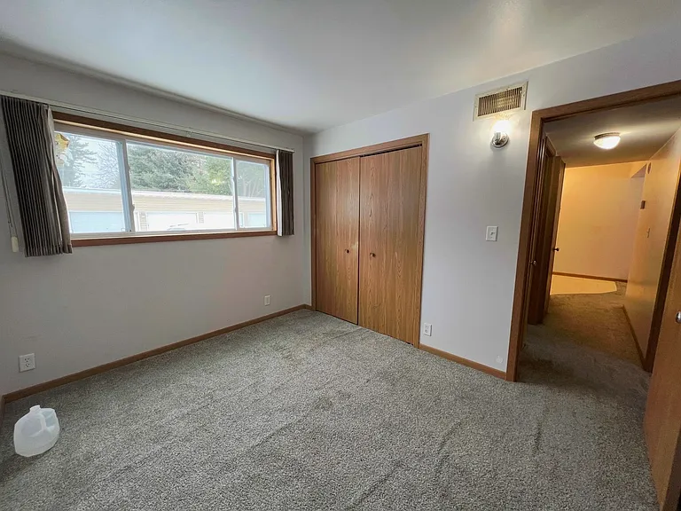 2310 Radtke Ave — Photo 6