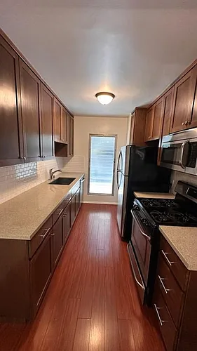 112 - 1047 N Stanley Photo 1