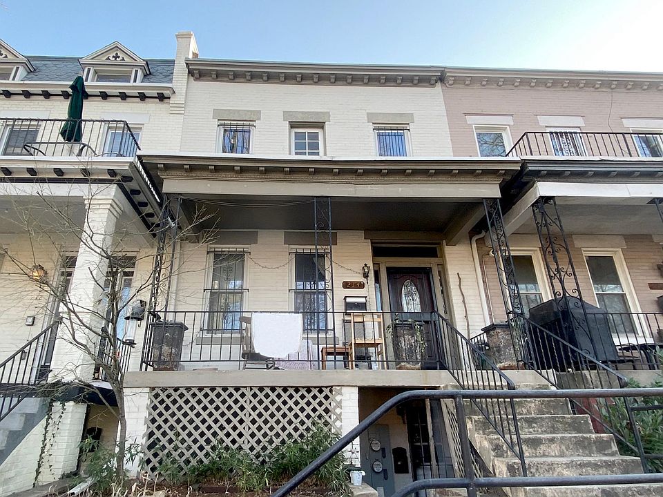 Exterior to the basement entry