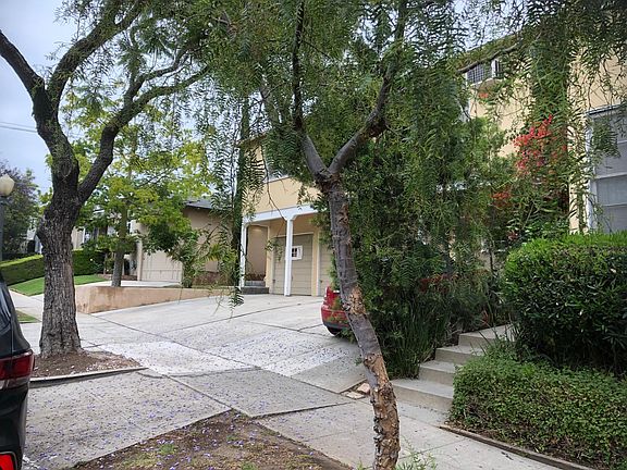 2nd image of 1430 Selby Ave #1430