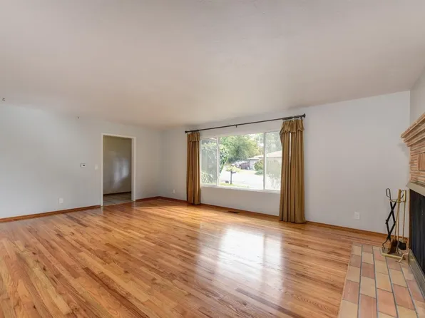 384 Channel Hill Rd, Auburn, CA 95603