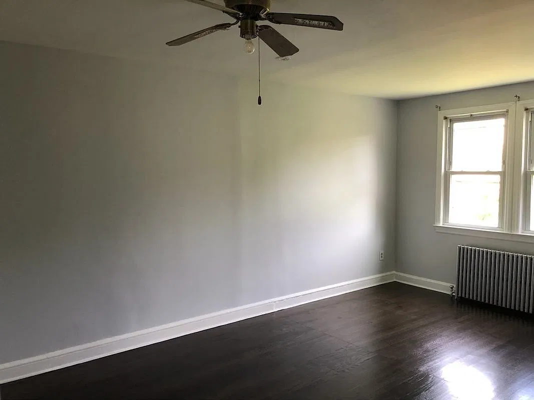 2 bed, 1.0 bath, 1100 sqft, $2,350 — Photo 4