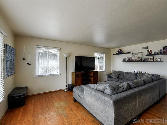 5th image of 615 Date Ave