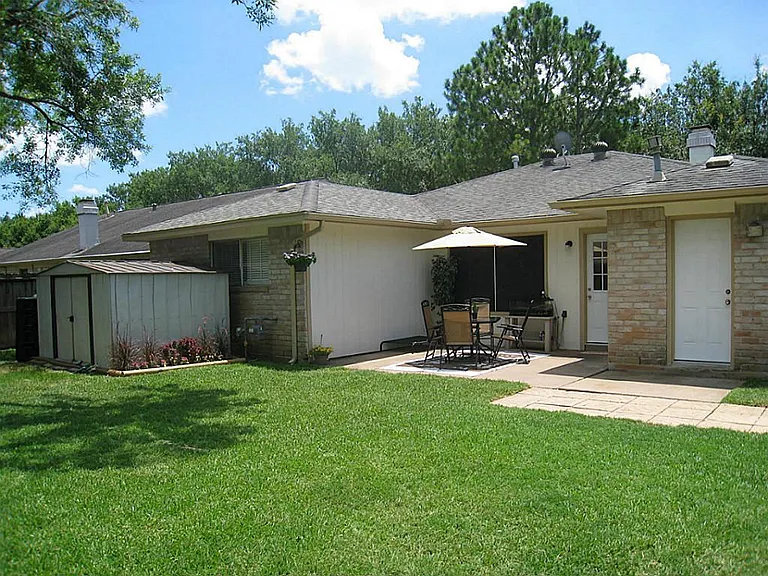 3103 Sam Houston Dr — Photo 6