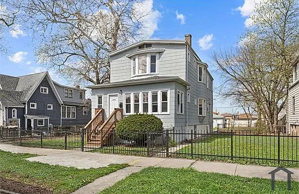 1212 W 96th St — Photo 21