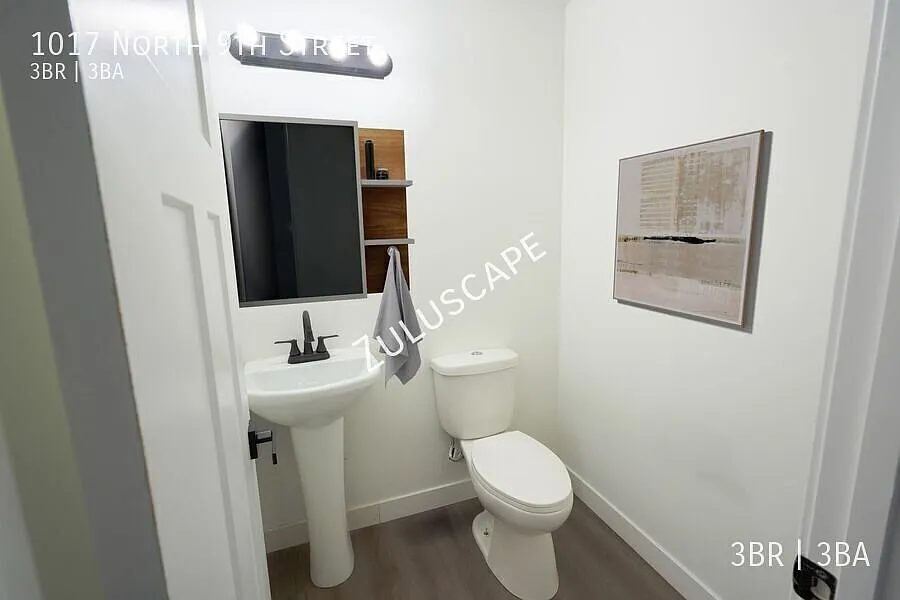 Brand New Townhomes in Elwood Indiana / 3 bed 2.5 bath — Photo 4
