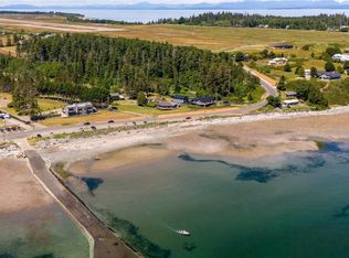 348 Lazo Rd, Comox Valley, BC V9M3T9