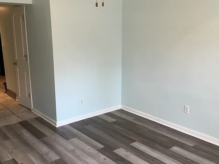 3727 S Wood St #BASEMENT — Photo 8