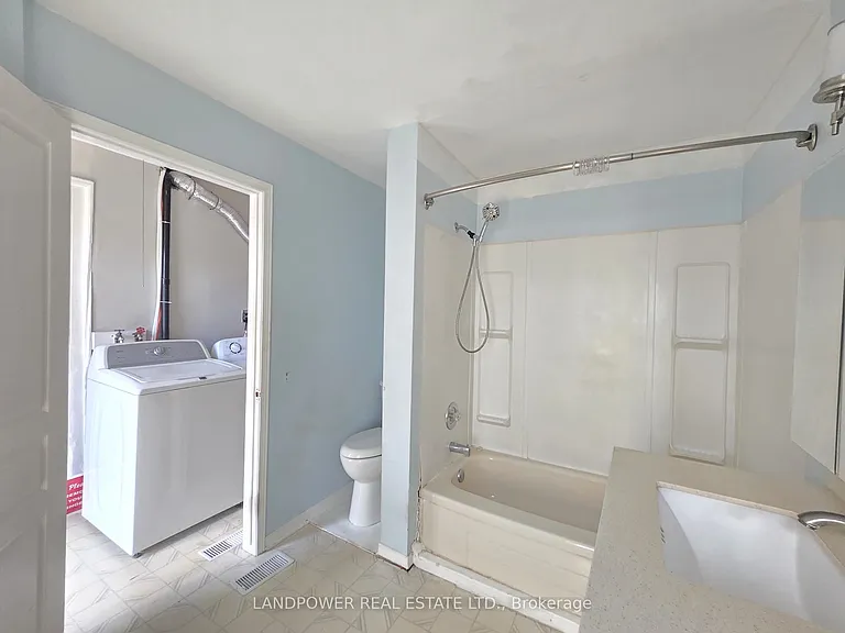 451 Ontario St #MAIN FLOOR — Photo 11