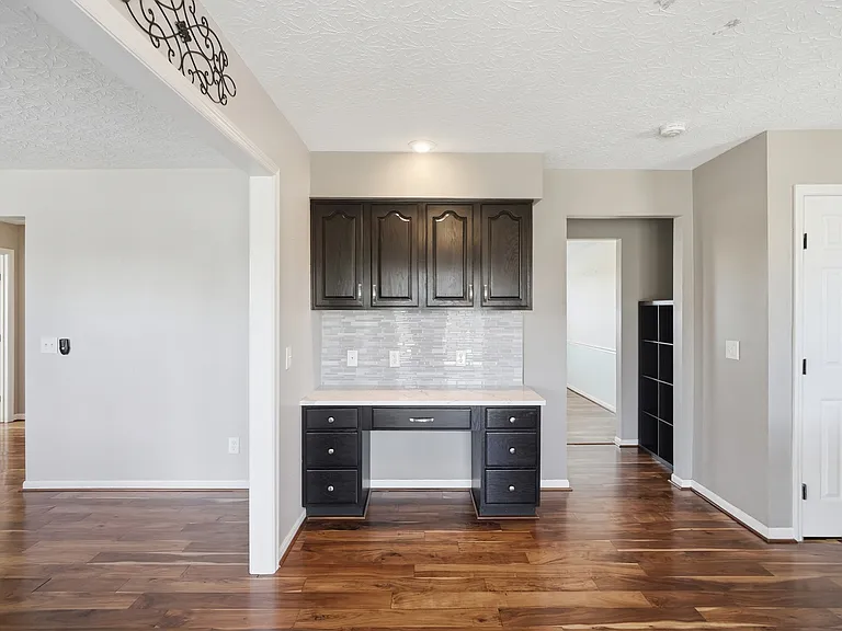 3722 Charfield Ln — Photo 20