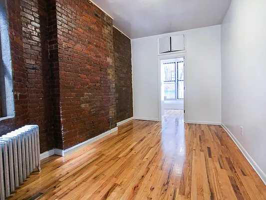 Rented by City Connections Realty | media 13