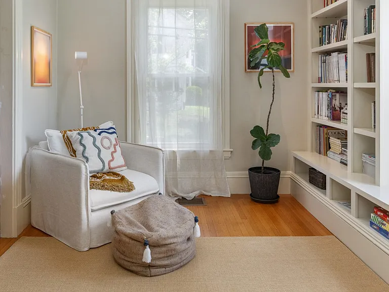 Reading Area