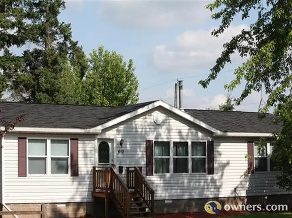 610 Adams St, Cloquet, MN 55720
