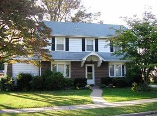 15 E Wilmot Ave, Havertown, PA 19083