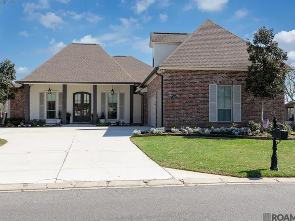 6222 Royal Palms Ct, Gonzales, LA 70737