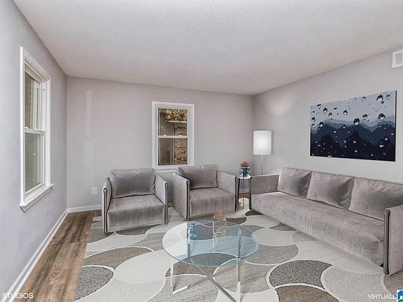 2nd image of 3907 Virginia Dr