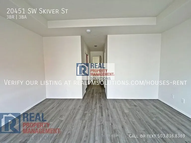20451 SW Skiver St — Photo 24